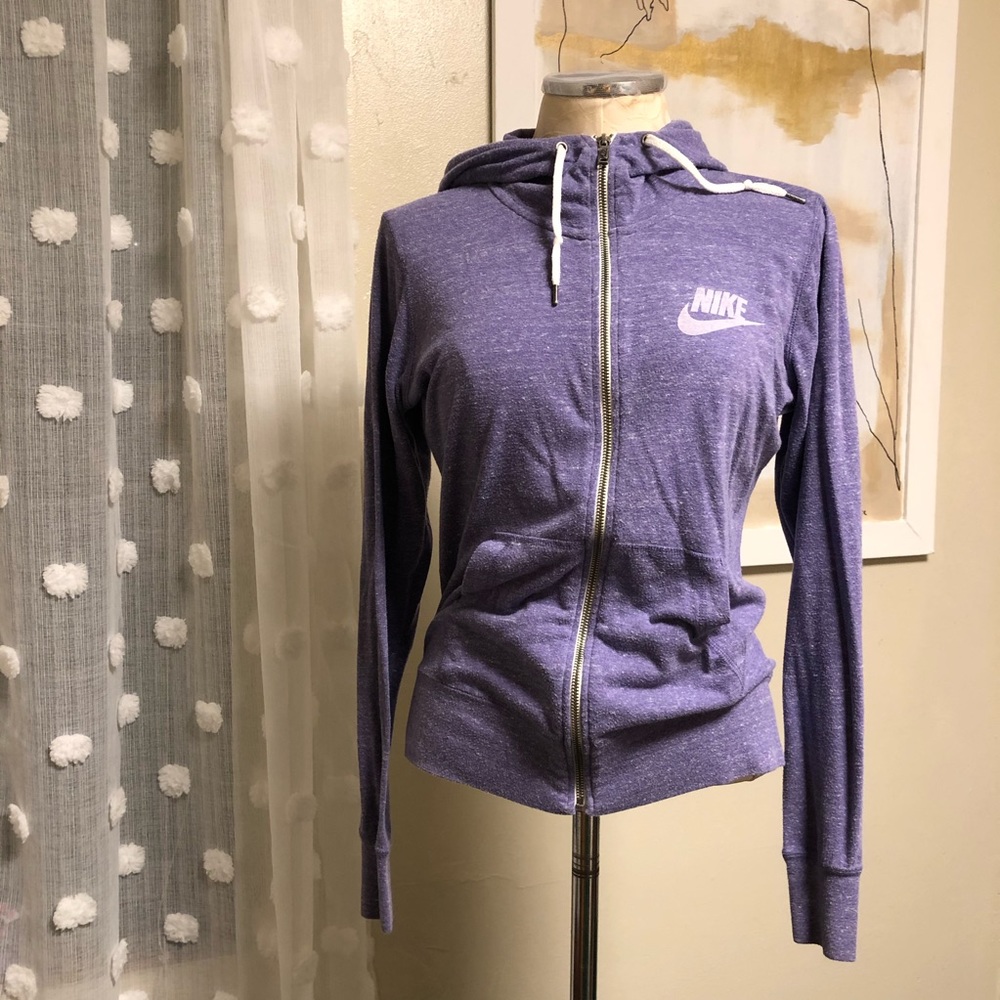 Nike sweater